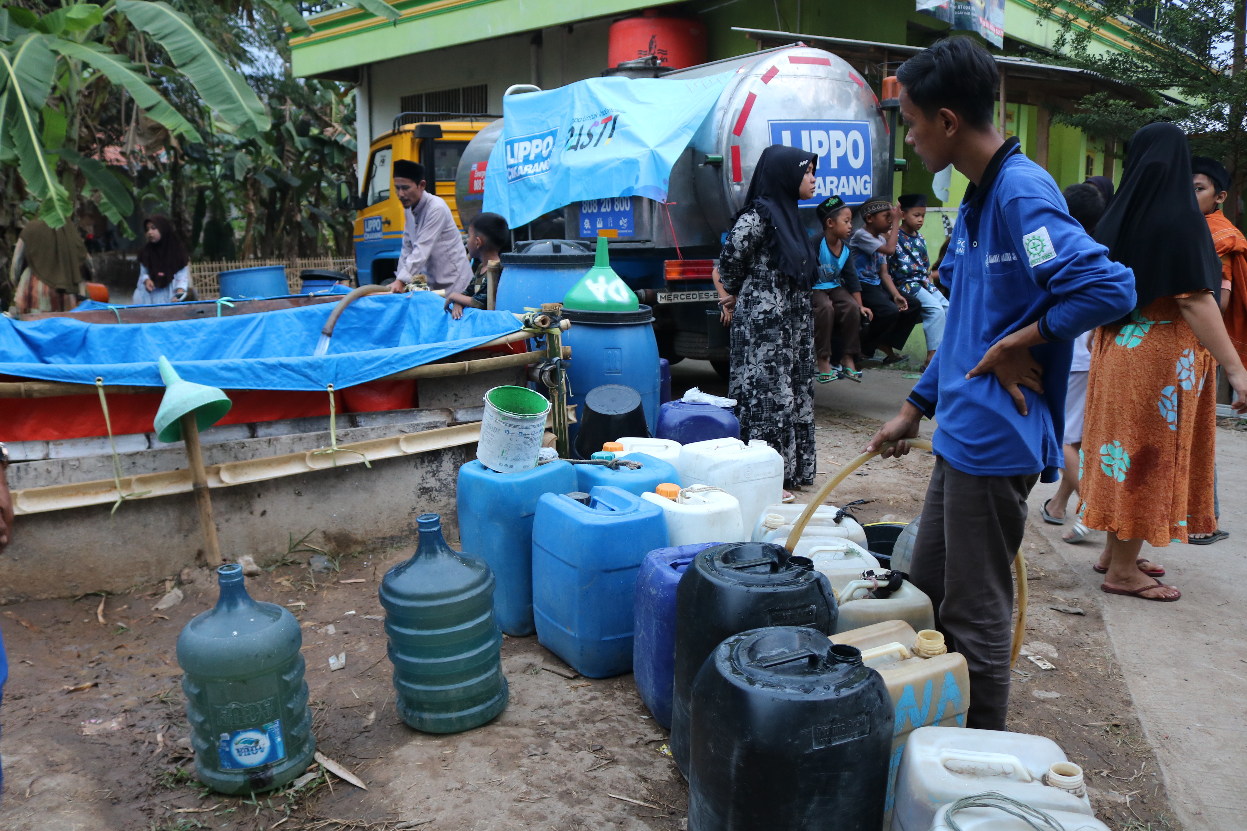 Bantuan Air Bersih Desa Sirnajati, Kecamatan Cibarusah